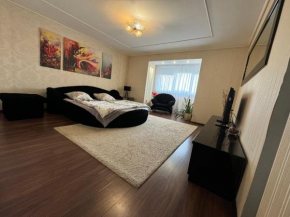 One-Bedroom Apartment in the center